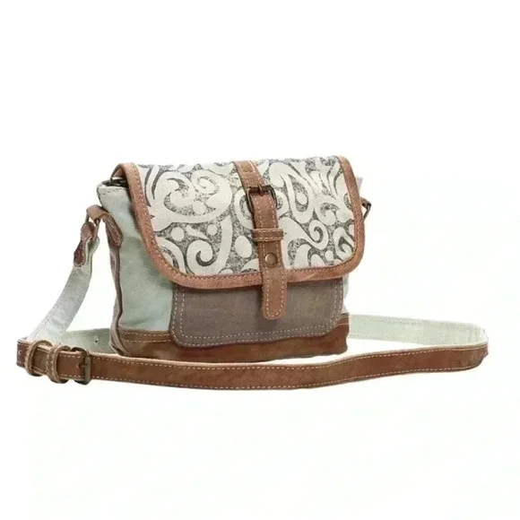 Myra Leaf Print Multicolor Small Cross Body Bag - Picture 1 of 13